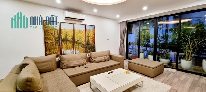 Bán nhà phố Thành Công, Đống Đa 65m, 4 tầng, mt 4m. Giá: 13.9 tỷ