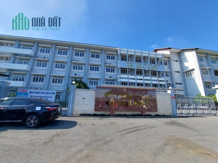 Nhà Quận 8, Mễ Cốc, 50m2, ngay chợ Vạn Nguyên, nhà mới ở ngay, kinh doanh sầm uất, nhỉnh 2 tỷ