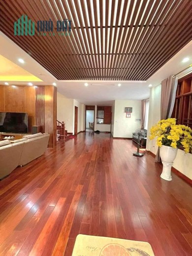 Cần bán gấp căn biệt thự An Hưng Hà Đông Full nội thất 306m2 hướng Đông Nam giá tốt nhất vị trí đẹp