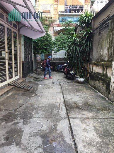 Bán nhà 5 tầng đường Cống Quỳnh, quận 1,Thuận tiện kinh doanh giá rẻ