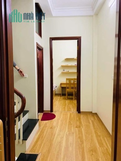 CỰC HIẾM. Nhà tự xây Phố Đại La, 15m ra ô tô, thoáng tước sau. nở hậu. Diện tích 35m, 4 tầng, mặt
