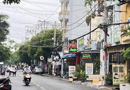 Bán nhà mặt tiền Lê Sát - Tân Hương, gần Aeon Tân Phú, DT: 5x18m, 2 Tầng, giá 11.8 tỷ