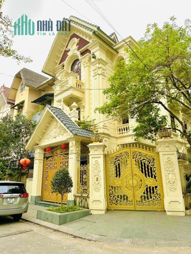 Chính chủ nhờ bán biệt thự tân cổ điển lô góc đỉnh nhất KĐT Mỹ Đình - DT: 130,4m2
