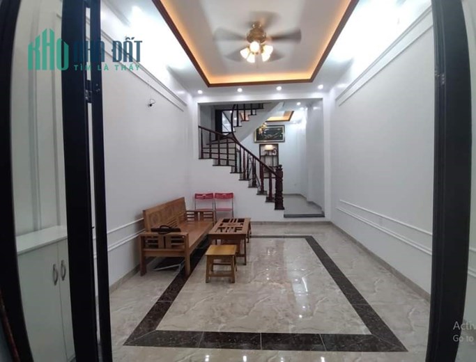 BÁN NHÀ KV GIẢI PHÓNG, HOÀNG MAI. CHỈ HƠN 4 TỶ -  Ô TO VÀO NHÀ. DT RỘNG 49M × 4,5 TẦNG. CHỈ 4.5 TỶ