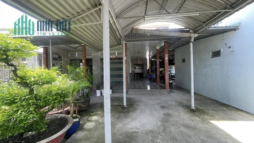 CĂN BIỆT THỰ, NHÀ BÈ, 4 TẦNG, MỚI, ĐẸP LUNG LINH, NGANG 7.5X12M, LỘ TRƯỚC NHÀ 8M, Ô TÔ QUAY ĐẦU, 6