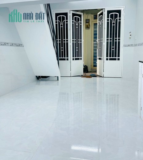 Nhà 3 tầng hẻm 330 Âu Dương Lân Phường 3 Quận 8 - Giá 3 tỷ