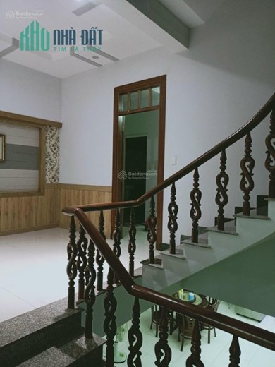 Bán Nhà HXH Huỳnh Văn Nghệ, Tân Bình, 100m2, 5tầng, 5PN.