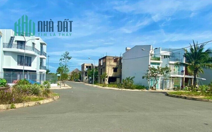 Đất thổ cư hàng Ngộp Làng Sen 1.4 tỷ còn 970 triệu, Tỉnh lộ 10, Sổ hồng riêng