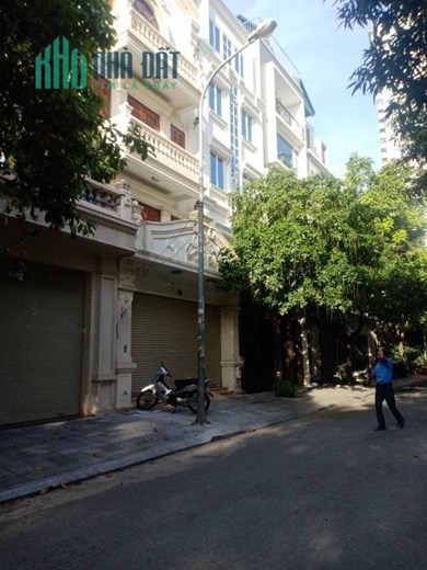 Bán Nhà #PHAN_KẾ_BÍNH Đẹp Vô Cùng. Ngõ Rộng Thoáng. Ô tô Đỗ Cửa 10m. Kinh Doanh Đỉnh.