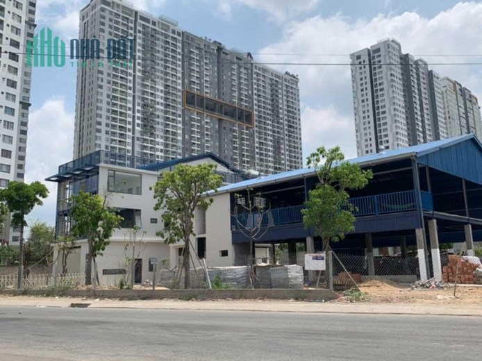 Văn phòng nhà xưởng 1700m2 mặt tiền đào trí, Quận 7 cần cho thuê