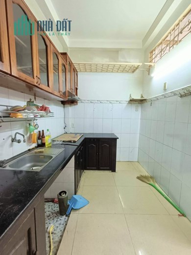 Chỉ 20m ra mặt tiền Vĩnh Viễn- Phường 4 Quận 10 DT gần 30m2 3 tầng giá 4 tỷ 3