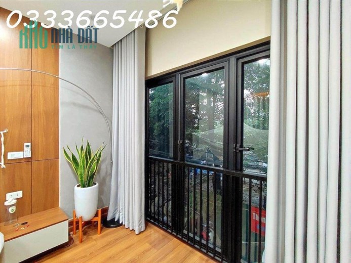 BÁN NHÀ LÔ GÓC NGUYỄN XIỂN - Ô TÔ ĐỖ NGÀY ĐÊM, THÔNG TỨ TUNG, NHÀ ĐẸP MỸ MÃN VỀ Ở NGAY, 52M2, 8.8 TỶ