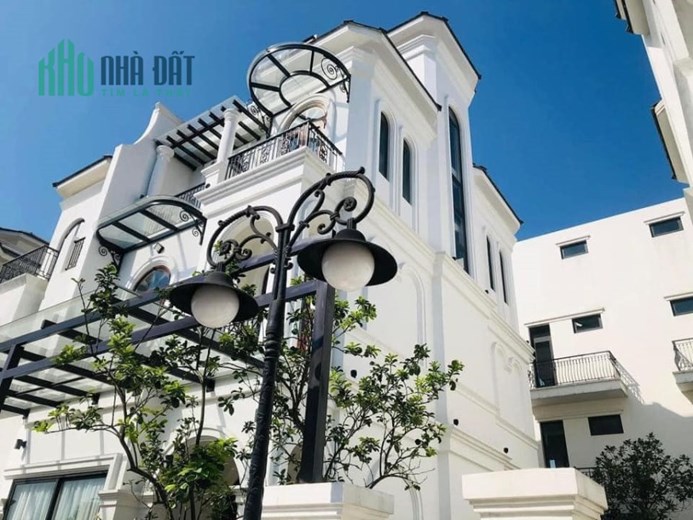 Biệt thự Vinhomes Ocean Park 1, dt142m, 4tầng, mt7.6m, 18.8tỷ