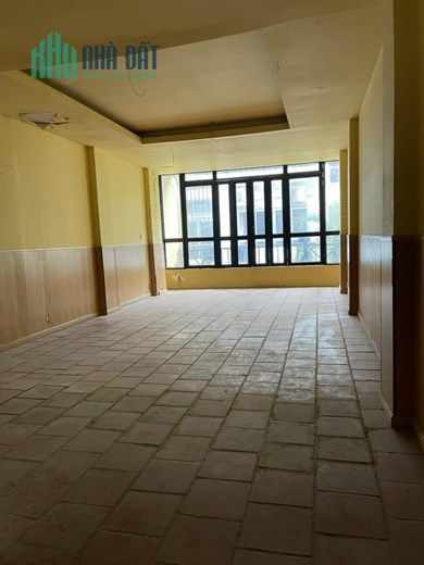 Cho thuê nhà HXH Phạm ngọc thạch, Gần Hồ con rùa. 250m2 sử dụng. Giá 65 triệu