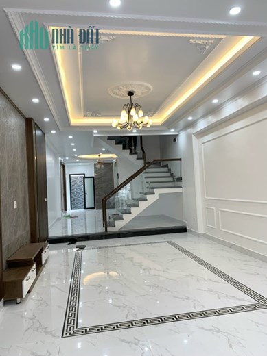 Bán nhà mặt đường Tây Trung Hành, mới tinh, độc lập, diện tích 90m, GIÁ 8.3 tỉ