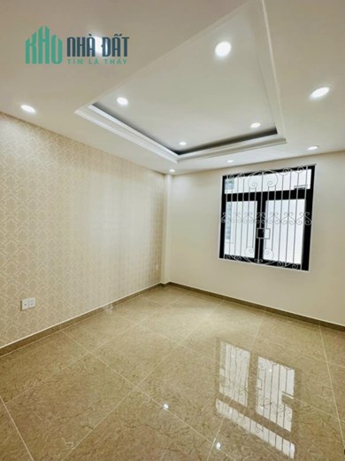BÁN BẤT CHẤP - NGAY PHƯỜNG ỦY HBP - BÁN ĐẤT TẶNG NHÀ 3 TẦNG - 4PN - 70M2 - HXH - CHỈ 5 TỶ