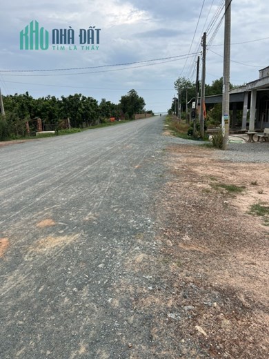 Chính chủ cần tiền gấp bán gấp lô Đất 2 mặt tiền đường ĐT 795, Đã có sổ 713,2m2