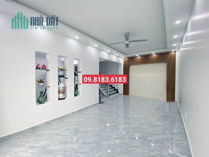Bán nhà phố Lực Hành, diện tích 69m 3.5 tầng, GIÁ 2.9 tỉ ngõ cực nông