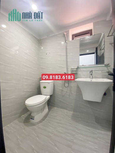 Bán nhà phố Lực Hành, diện tích 69m 3.5 tầng, GIÁ 2.9 tỉ ngõ cực nông