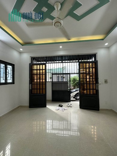Bán nhà 2 tầng mới Bà Hom Quận 6 42m2 ngang 5m hẻm ba gác chỉ nhỉnh 3 tỷ.