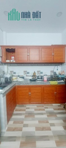 Nhà bán mới 2 tầng BTCT HXH Lò Gốm Quận 6 31m2 giá rẻ chỉ nhỉnh 4 tỷ thương lượng.