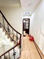 BÁN NHÀ PHƯƠNG MAI, ĐỐNG ĐA, TẶNG NỘI THẤT, 42M2 4T MT4M, GIÁ 4.7 TỶ
