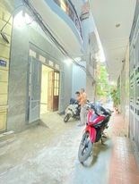 BÁN NHÀ PHƯƠNG MAI, ĐỐNG ĐA, TẶNG NỘI THẤT, 42M2 4T MT4M, GIÁ 4.7 TỶ