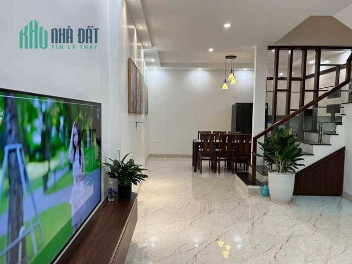 Siêu hot bán nhà Nguyễn Thị Định , Cầu Giấy - 50m2 6,5 tỷ