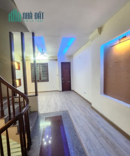 Hiếm, bán Nhà đẹp Dương Quảng Hàm 38m2 X 5T, gần ô tô – 2 thoáng, ở sướng 4,4 Tỷ.