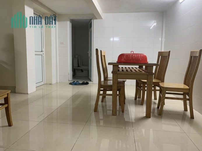 Bán nhà 65m2 phố An Dương, Tây Hồ Dân xây 5 tầng 10m 2 Ô tô tránh 6.8 Tỷ