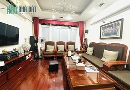 BÁN NHÀ RIÊNG CHÍNH CHỦ 50M TẠI TRUNG TÂM CẦU GIẤY - LÔ GÓC - MẶT NGÕ - Ô TÔ - KINH DOANH