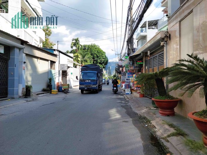 Ngộp Bank Bán Gấp Nhà Trường Thọ,Thủ Đức, 75m2, 3T Chỉ 5.X Tỷ, Giá Đầu Tư