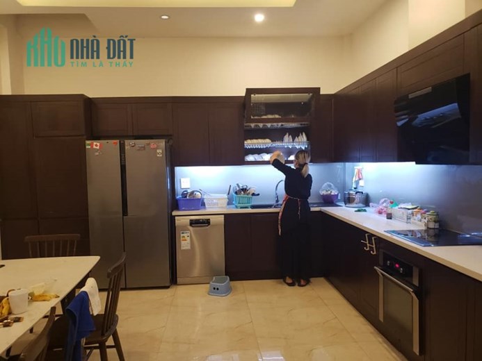 Bán nhà phân lô NGUYỄN LƯƠNG BẰNG ,Vỉa hè-ÔTÔ tránh-Kinh Doanh, 102m2 giá chào 25 tỷ