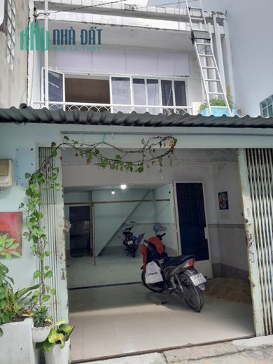 Cho thuê nhà hẻm 3,5m Tân Kỳ Tân Quý quận Tân Phú 4.2 x14m  chỉ 6,5 triệu