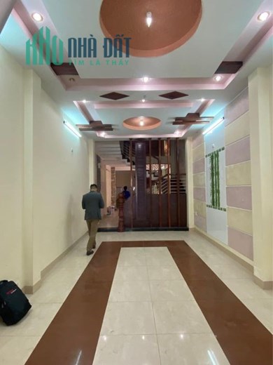 Hạ giá hơn 2 tỷ bán gấp căn nhà 3 tầng mặt tiền Lê Bá Trinh 100m2 ngay cạnh chợ Hòa Cường