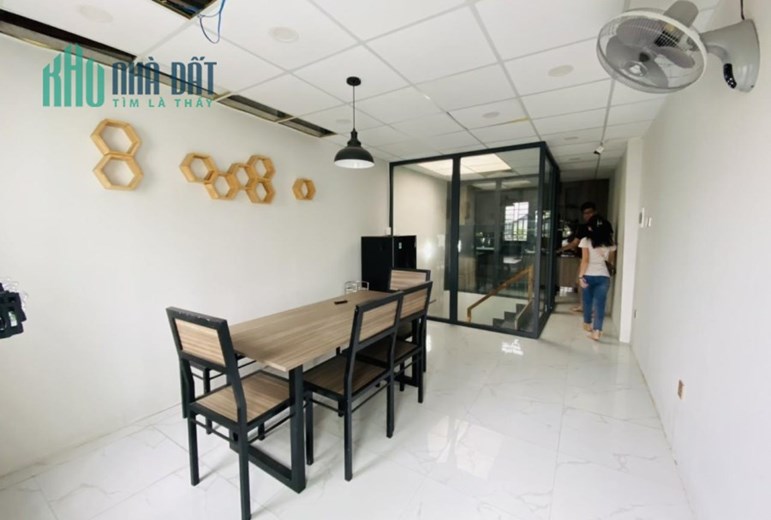 Bán Gấp Nhà Lê Văn Duyệt, P1, Quận Bình Thạnh.