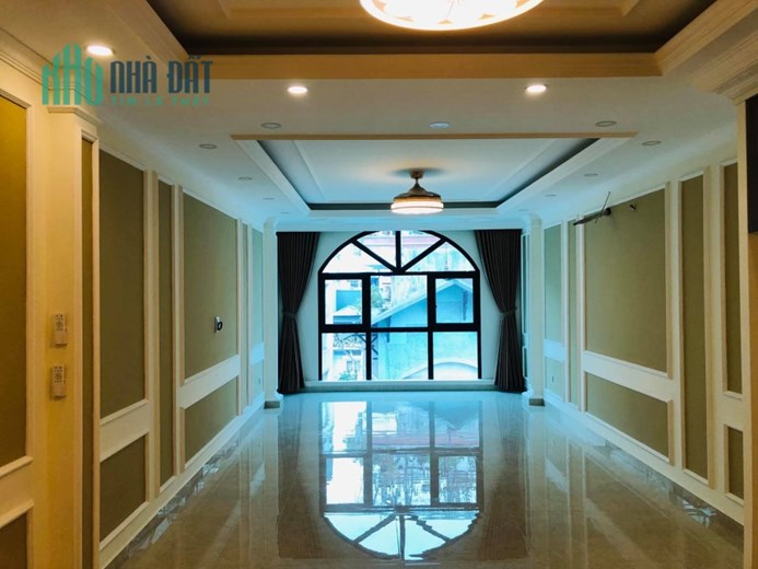 Bán nhà đẹp NHÂN HÒA, GARA ÔTÔ,Kinh Doanh,7 tầng THANG MÁY, 9tỷ15