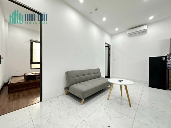 Căn hộ dịch vụ cao cấp7T thang máy 15P khép kín DT 900tr/năm DT 87m