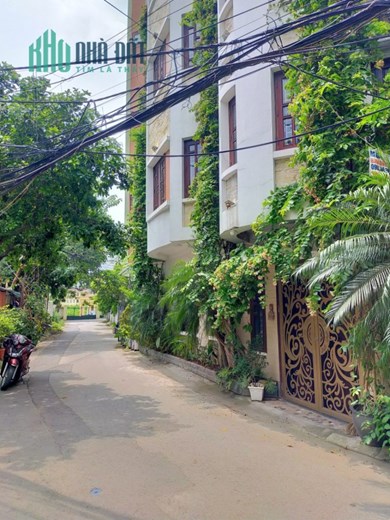NHÀ DÂN ĐẸP 5 TẦNG NGỌC THUY, DÂN XÂY SIÊU ĐẸP- Ô TÔ TRÁNH, ĐỖ CỬA NGÀY ĐÊM- MẶT TIỀN KHỦNG- ĐẤT