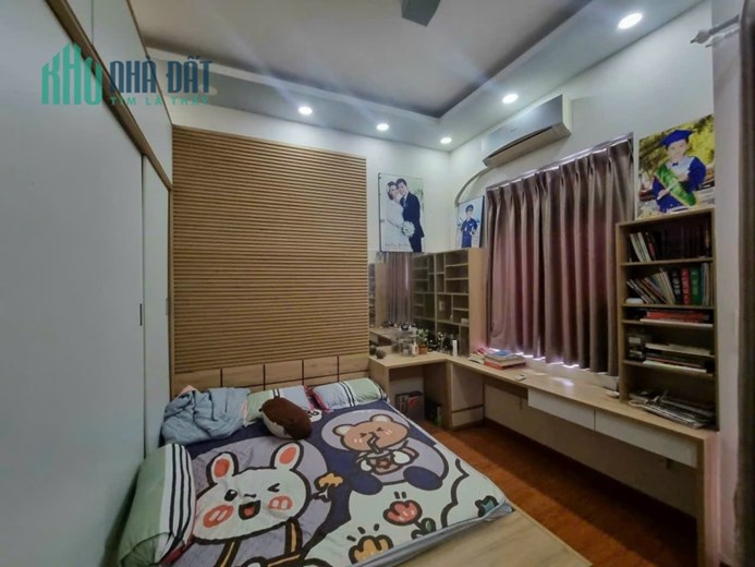 + Ngộp Bank Bán Gấp Nhà Gò Dầu Tân Phú 56m2 Ngang Đẹp 4.5m Trệt lầu HXH đỗ cửa Giá 3 tỷ x