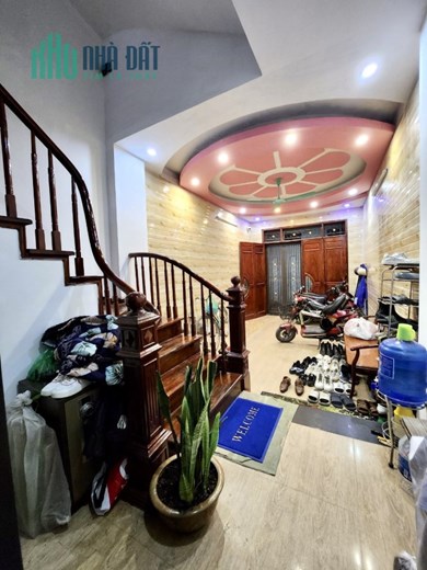 Bán Nhà Trương Định, 60m x 6 tầng x 9 phòng, 6.2 tỷ, cho thuê 35tr/th