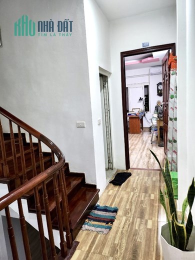 Bán Nhà Trương Định, 60m x 6 tầng x 9 phòng, 6.2 tỷ, cho thuê 35tr/th