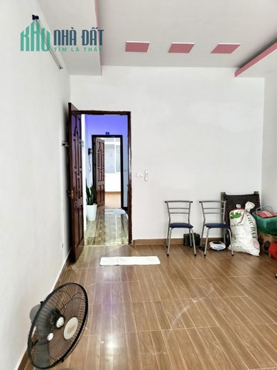 Bán Nhà Trương Định, 60m x 6 tầng x 9 phòng, 6.2 tỷ, cho thuê 35tr/th