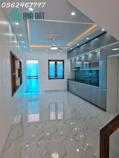 Bán nhà 4 tầng, diện tích 60m2, xây độc lập lô 11 đường Lê Hồng Phong giá 6.79 tỷ