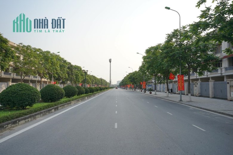 Cần bán gấp căn liền kề An Hưng mặt đường 40m KĐT An Hưng giá tốt nhất thị trường có thể kinh doanh