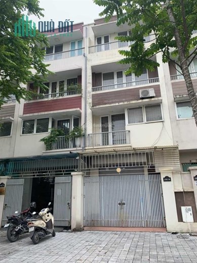 Cần bán gấp căn liền kề An Hưng mặt đường 40m KĐT An Hưng giá tốt nhất thị trường có thể kinh doanh