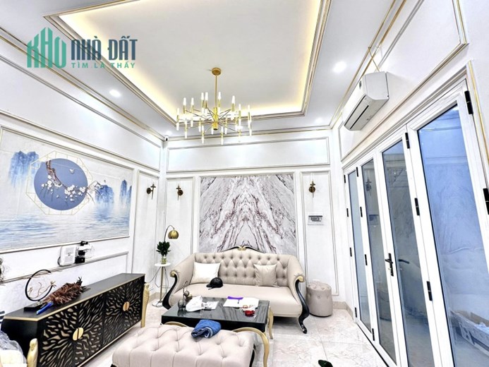Bán nhà Bạch Đằng, Hai BàTrưng, 10m r ô tô tránh, tặng full nội thất. Diện tích 38m, 4 tầng, sổ đỏ
