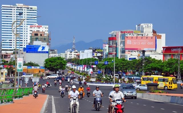 CHO THUÊ TÒA NHÀ NGUYỄN VĂN LINH ĐÀ NẴNG 210m2