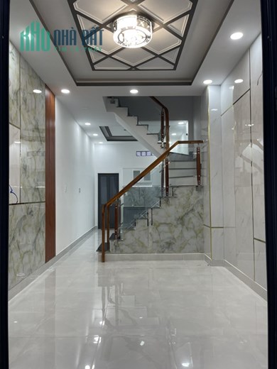 TÌM ĐÂU RA NÈ!!! LÊ VĂN LƯƠNG -3TẦNG –151,6m2  XE HƠi ĐỖ CỬA- XÍU 2TỶ