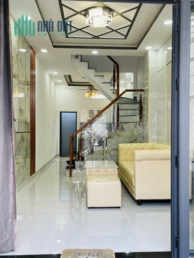 TÌM ĐÂU RA NÈ!!! LÊ VĂN LƯƠNG -3TẦNG –151,6m2  XE HƠi ĐỖ CỬA- XÍU 2TỶ